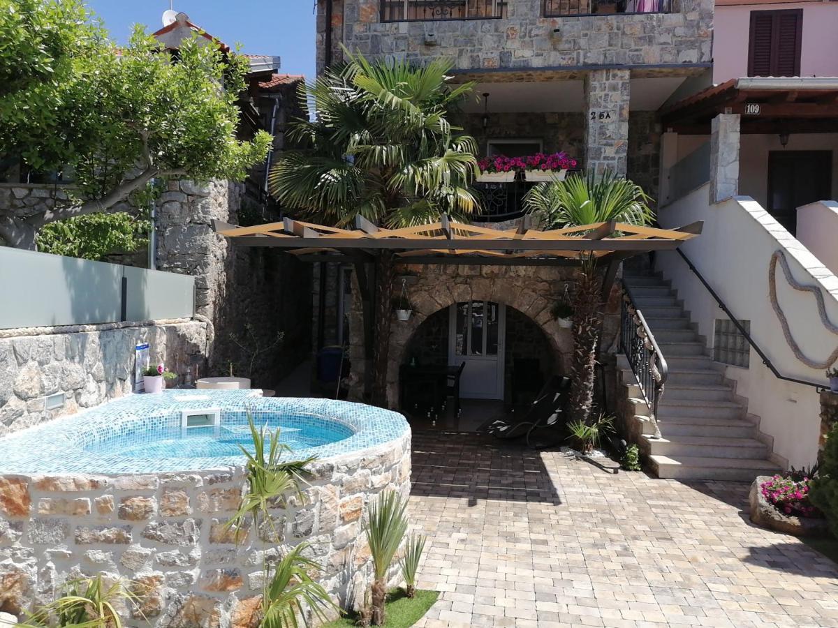 Apartman Brajutovci 26 Kornić Exterior foto